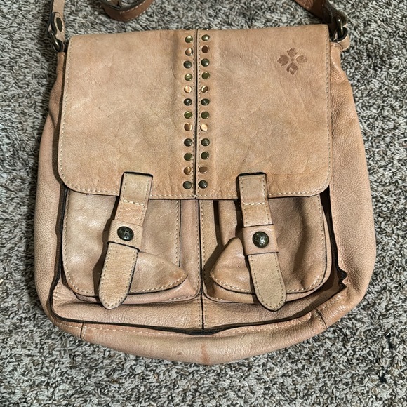 Patricia Nash Armeno Distressed Crossbody‎ Messenger Bag Leather - Picture 2 of 16